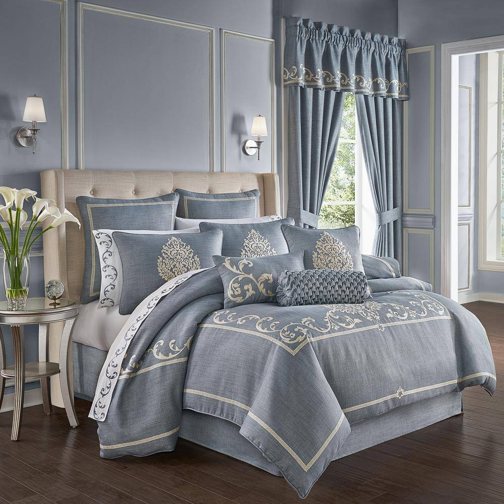 Augusta Blue Polyester Queen 4Pc. Comforter Set