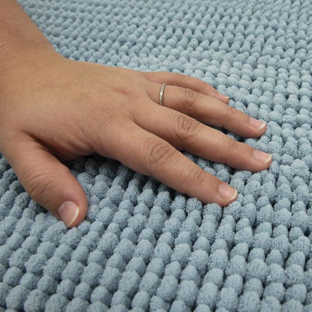 Glacier Blue Polyester Chenille Bath Rug with Memory Foam