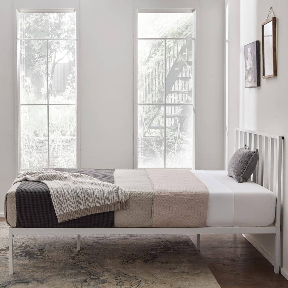 Lori Queen White Metal Platform Bed with Vertical Bar Headboard