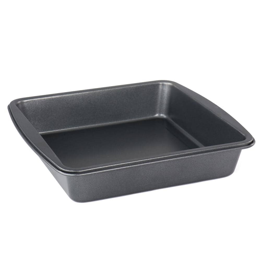 https://images.thdstatic.com/productImages/3b78f7fe-cd37-48bf-86e3-27e51f2b93e9/svn/dark-grey-gibson-standard-cake-pans-985120533m-64_1000.jpg