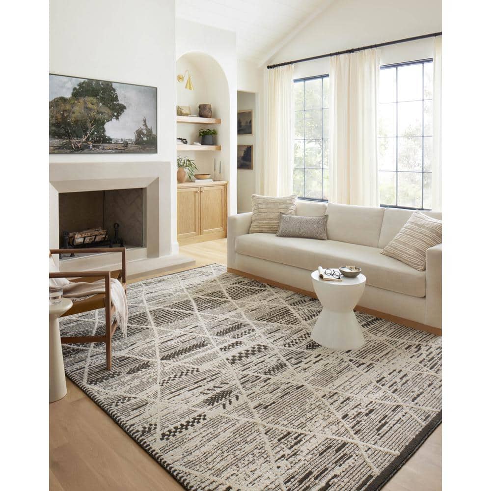 Fabian Charcoal Diamond Handmade Wool Blend Area Rug - 9'2" x 13'