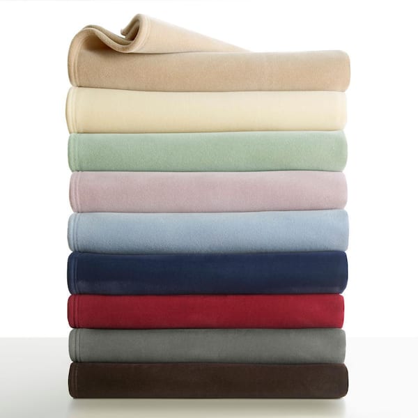What Is Vellux Blanket at Ester Houser blog