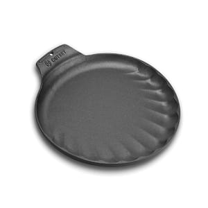 Scallop Serving Pan in Cast Iron