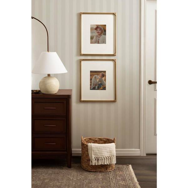 Kate and Laurel Arendahl 2 piece Gold Wood Picture Frame Set of 2