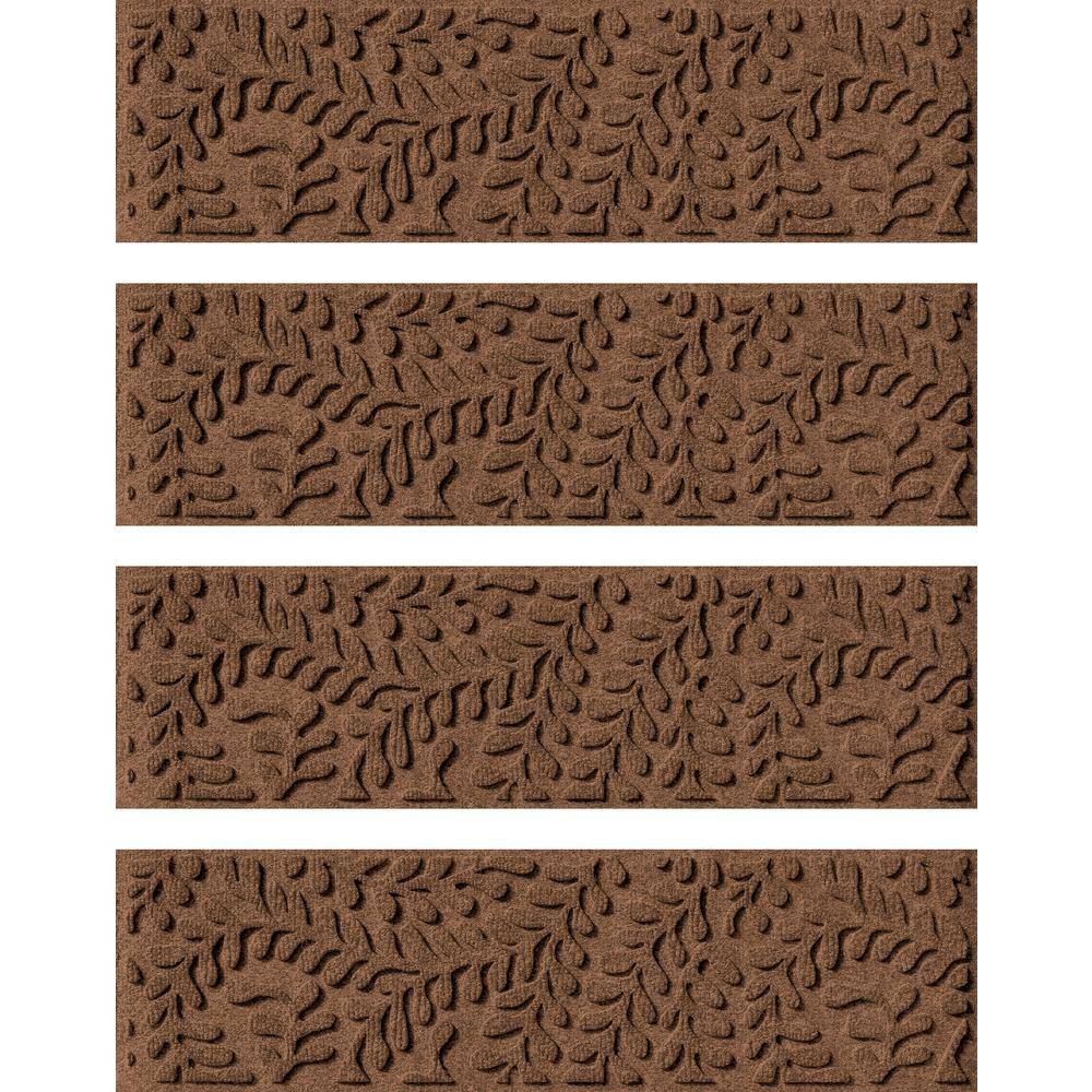 Waterhog Boxwood 8.5 in. x 30 in. PET Polyester Indoor Outdoor Stair Tread 