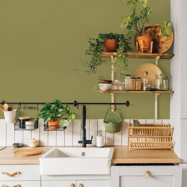 Glidden Premium 1 gal. Bronze Green PPG1114-6 Eggshell Interior
