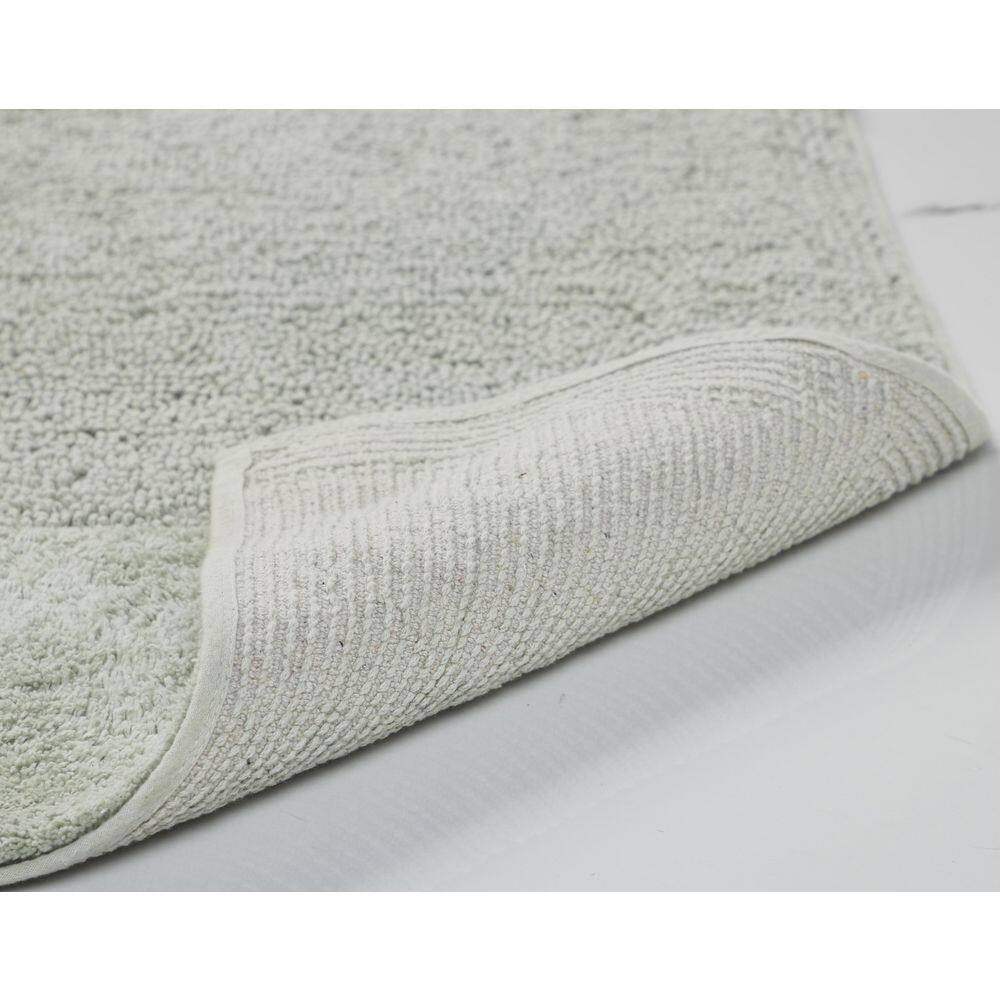 Granada Dark Sage Cotton Tufted Non-Slip Rectangle Bath Rug