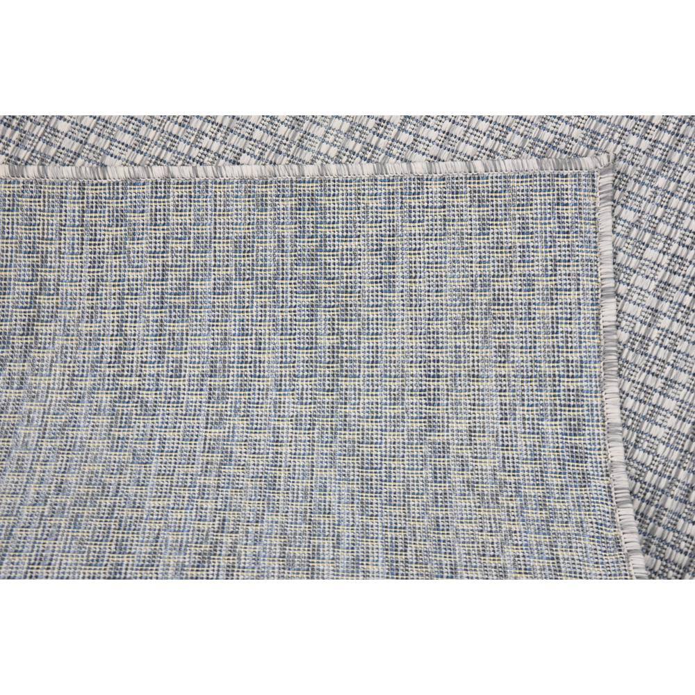 Light Gray Synthetic 5'3" x 8' Outdoor Flat-Woven Rug