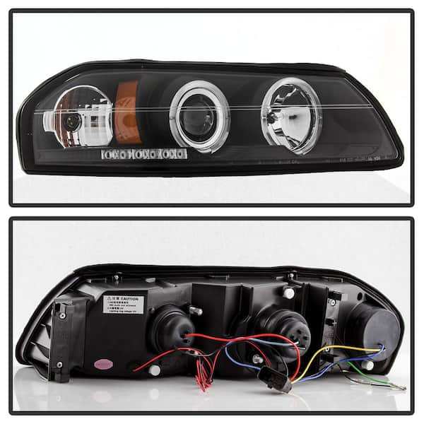 Chevy Impala 00-05 Projector Headlights - LED Halo - LED ( Replaceable LEDs  ) - Black