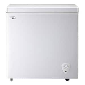 BLACK+DECKER 5.1 cu. ft. Chest Freezer in White BCFK516 - The Home