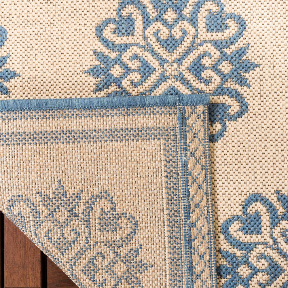 Blue and Creme Tufted Reversible Square Rug, 6'-7" x 6'-7"