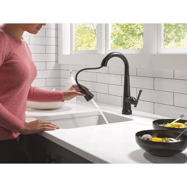 Delta Emmeline Touch2O with Touchless Technology Single Handle Bar