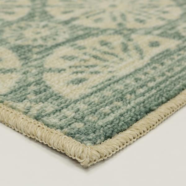 https://images.thdstatic.com/productImages/3bcca336-906f-4d36-9c73-d2c12d261ba2/svn/aqua-mohawk-home-area-rugs-549121-40_600.jpg