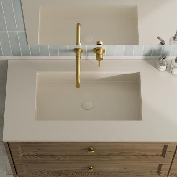 CRANACH ANGELSEY Single Handle Wall-Mount Bathroom Sink Faucet