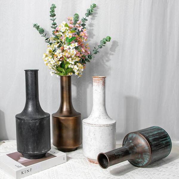 Rustic Farmhouse Style 15 in. Black Metal Flower Vase CABWBQ005