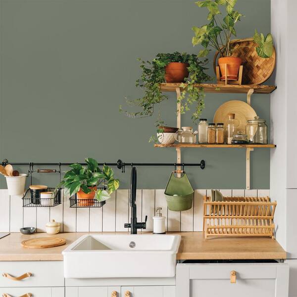 Glidden Premium 1 gal. PPG1128-6 Thyme Green Satin Interior Latex