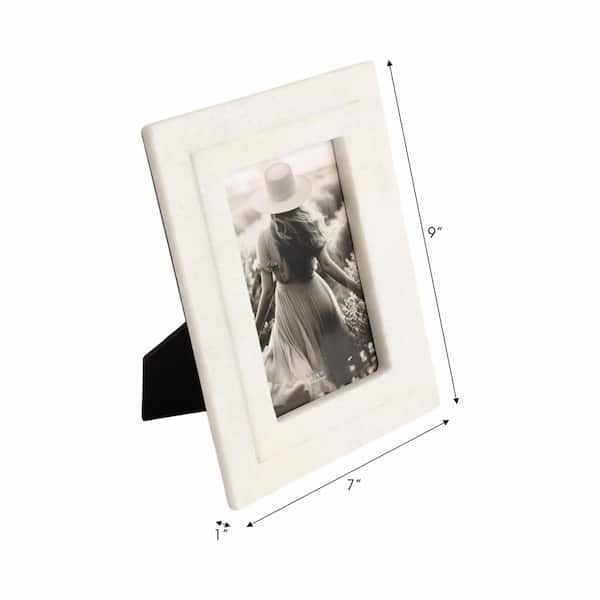Liv & Skye 4 in. x 6 in. White Stone Marble Photo Frame with