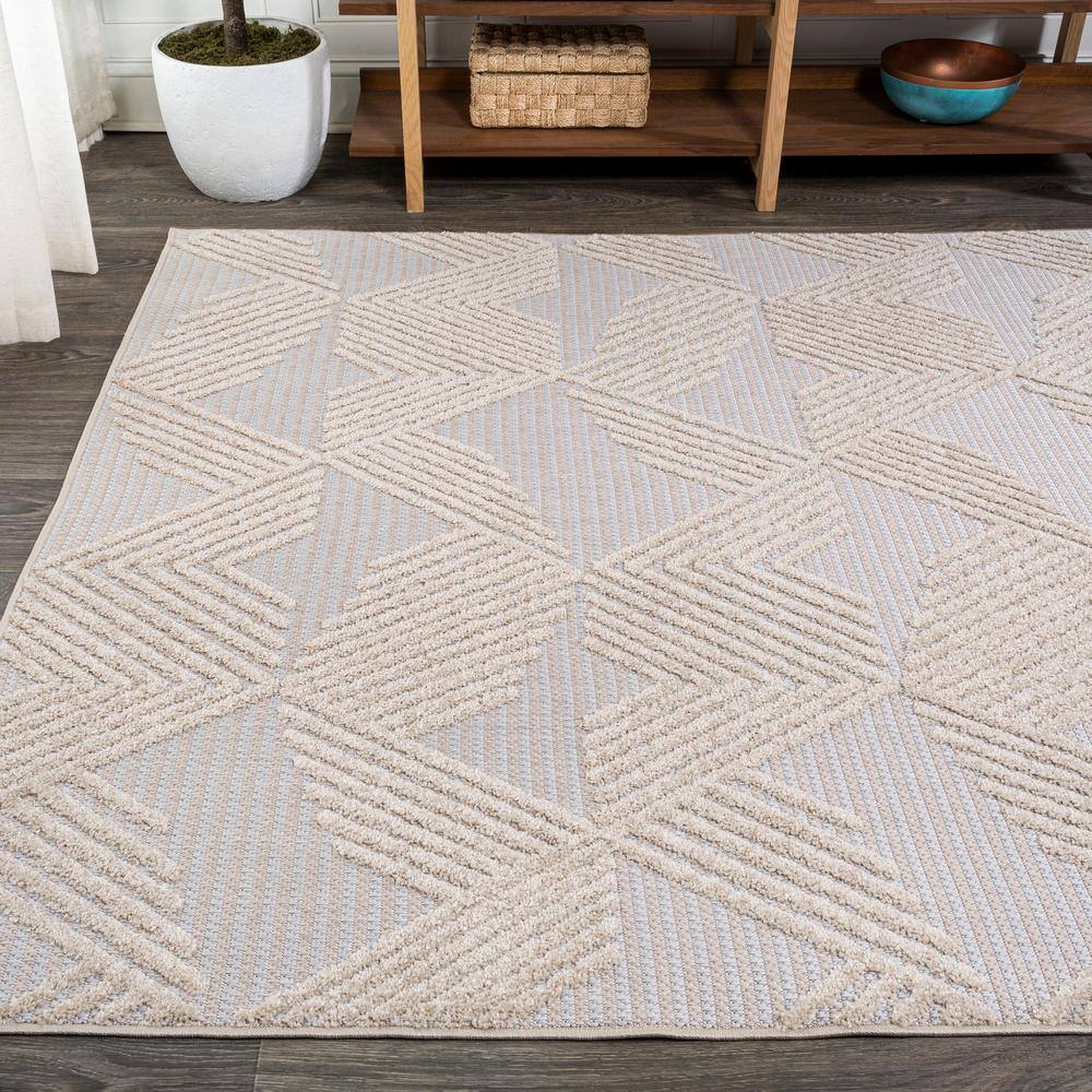 Ivory Geometric Art Deco 8' x 10' Reversible Synthetic Area Rug