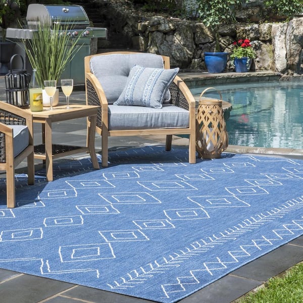 Serna Moroccan Diamonds Blue 7 ft. 6 in. x 7 ft. 6 in. Indoor/Outdoor Square Patio Rug