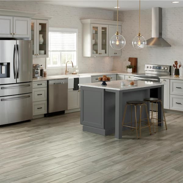 Daltile Quictile 6 In X 24 In River Wood Matte Porcelain Locking Floor Tile 10 2 Sq Ft Case Qc03624clkhd1p The Home Depot