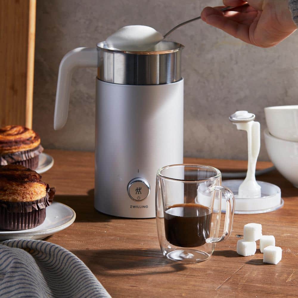 Silver Compact Electric Milk Frother with Automatic Shut-off