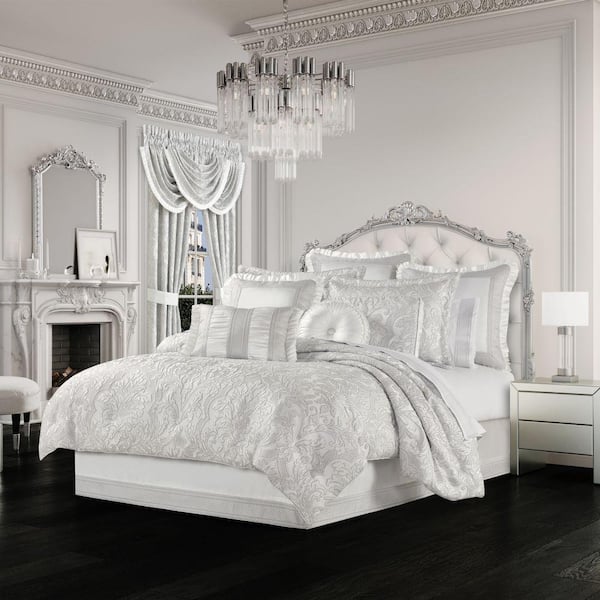 J QUEEN NEW YORK INC Branson Polyester Gray Queen 4-Pieces Comforter Set