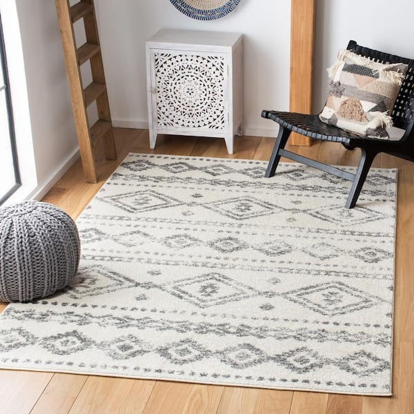 Tulum Ivory/Gray 8 ft. x 10 ft. Tribal Distressed Diamond Area Rug