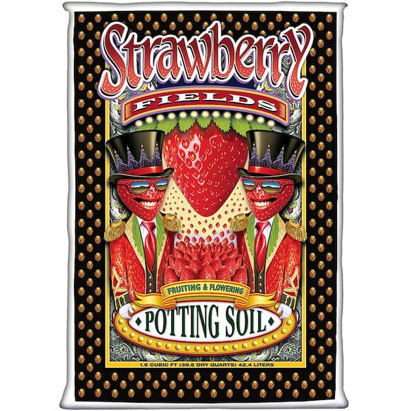 Strawberry Fields 32 lb. 1.5 cu. ft. 38.6 qt. 0.06 cu. yd. Fruiting and Flowering Potting Soil (1-Pack)