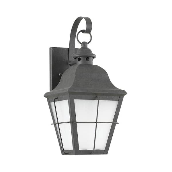 Generation Lighting Chatham 14.5 in. 1-Light Oxidized Bronze Outdoor Wall Lantern Sconce
