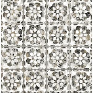 Izeda Black Floral Tile Paper Non-Pasted Matte Wallpaper