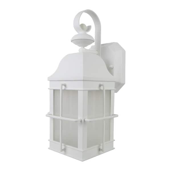 SOLUS Outdoor Wall Mount Security Light 60 W White Incandescent Flood Light with Photocell and Motion Sensor