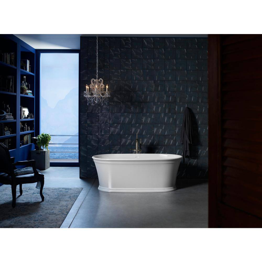 White Acrylic Freestanding Bath with Fluted Shroud