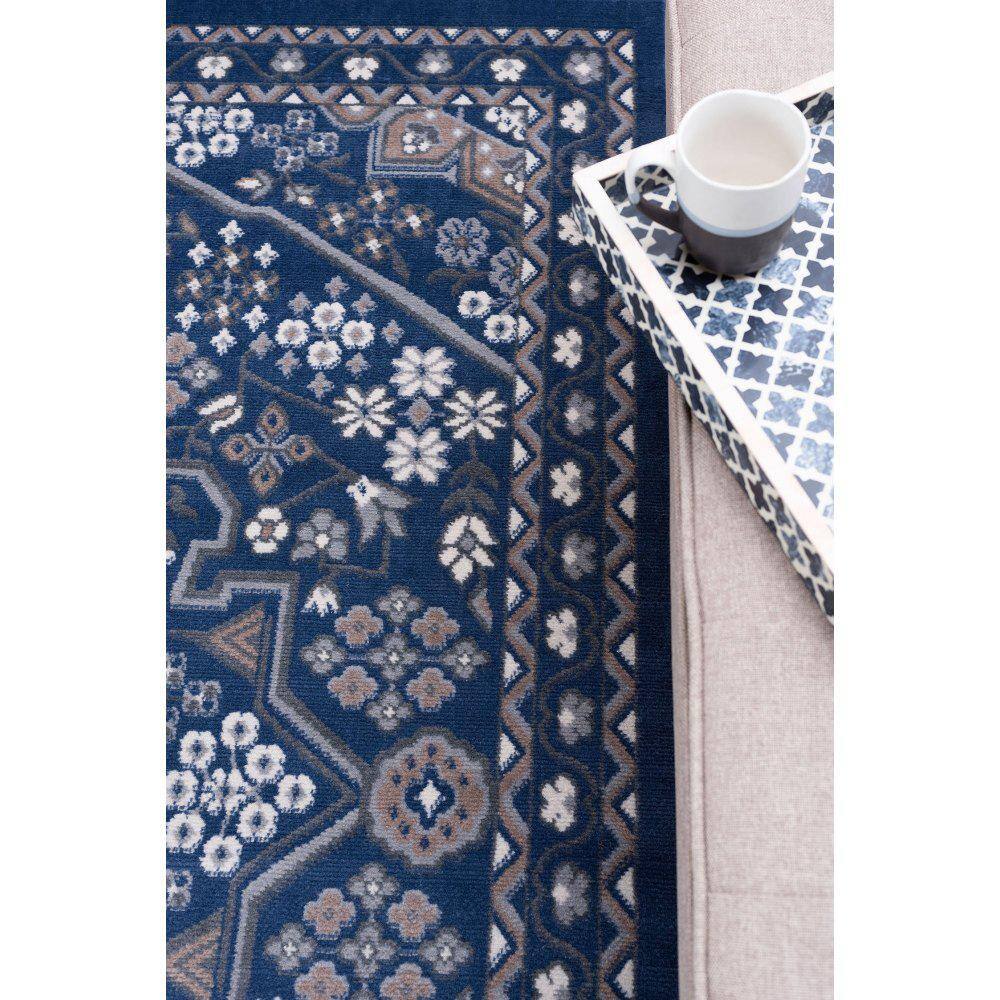 Navy and Beige Synthetic Reversible 5' x 7' Area Rug