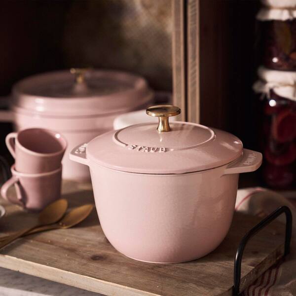 staub Cast Iron 1.5 qt. Porcelain-Enameled Cast Iron Petite French