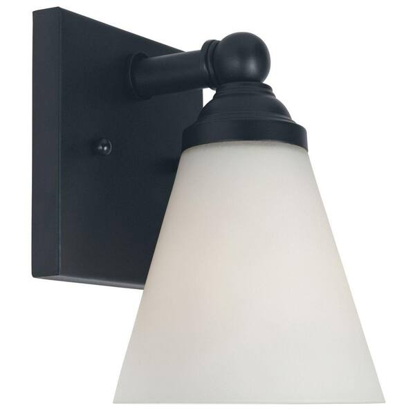 Designers Fountain Franklin Collection 1-Light Oil Rubbed Bronze Wall Mount Sconce