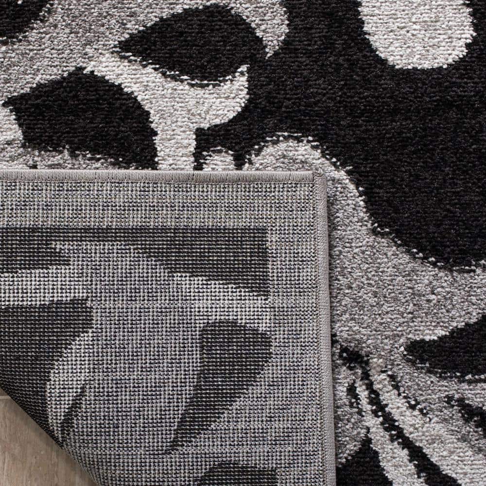 Gray 6' x 9' Stain-Resistant Synthetic Rectangular Rug