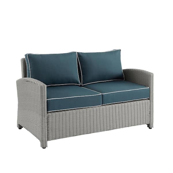 CROSLEY FURNITURE Bradenton Gray Wicker Outdoor Loveseat with Navy Cushion