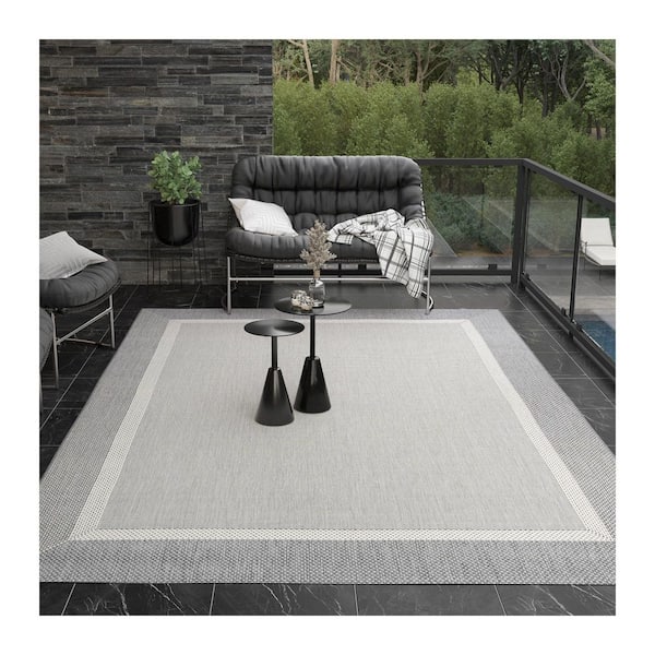 Recife Stria Texture Ivory-Silver 8 ft. x 8 ft. Flatwoven Solid Round Indoor/Outdoor Area Rug
