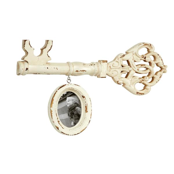 Litton Lane 4 in. x 6 in. Decorative Antique Key and Hanging Picture Frame Wall Decor with Distressed White Finish