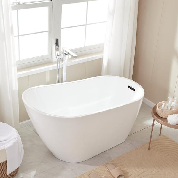 Vanity Art Bourges 55 in. Acrylic Flatbottom Bathtub in White/Oil Rubbed Bronze