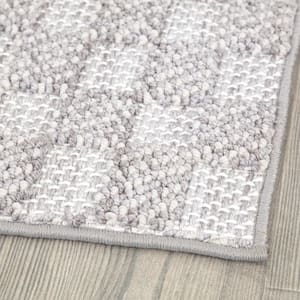 Soft Checkers 5 ft x 7 ft Gray Area Rug