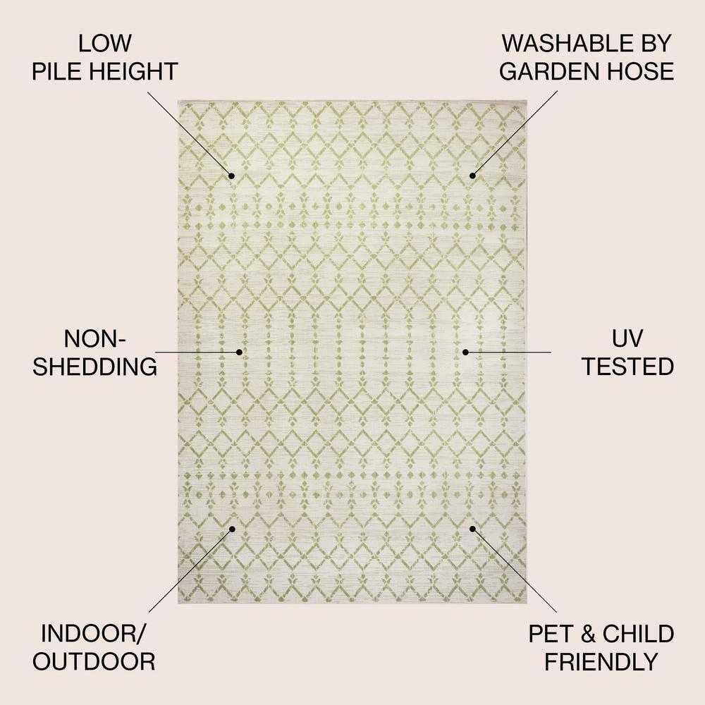 Boho-Chic Moroccan Geometric 5' x 7' Black Synthetic Area Rug