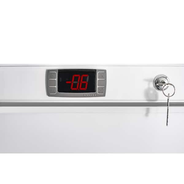 Koolmore 23 in. 12 Cu. Ft. Auto / Cycle Defrost Commercial Reach