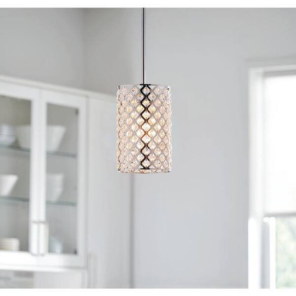 https://images.thdstatic.com/productImages/3cabf4b6-0617-474c-9d45-7123153e0dde/svn/crystal-home-decorators-collection-pendant-lights-p8630-chr-1d_600.jpg