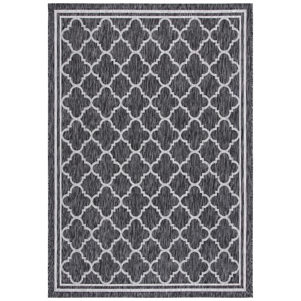 SAFAVIEH Courtyard Black Charcoal 8 ft. x 10 ft. Border Quatrefoil Indoor/Outdoor Patio  Area Rug