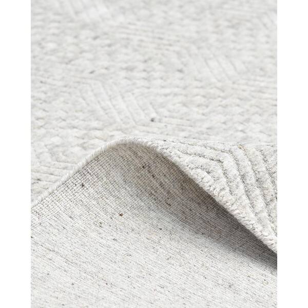 Solo Rugs Chevelle Contemporary Modern Alabaster 5 ft. x 8 ft