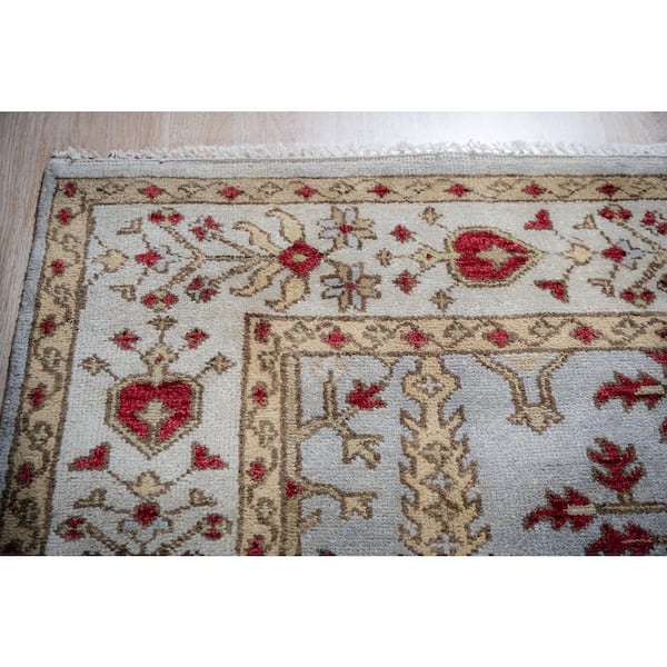 Contemporary Light Blue Hand-Knotted Wool Floral Area Rug, Area Rug
