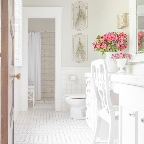 Fresh White 3 in. x 6 in. Glossy Ceramic Single Bullnose Wall Trim Tile
