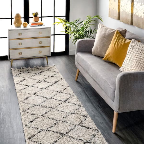 Jessie Moroccan Lattice Shag Off-White 3 ft. x 10 ft. Runner Rug