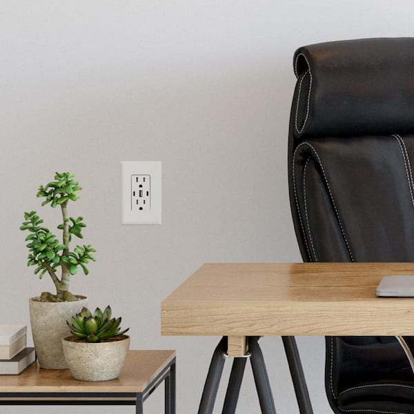 USB Receptacle Outlet White, 15A 30W with 2 Type C, 1 Type A USB Charger